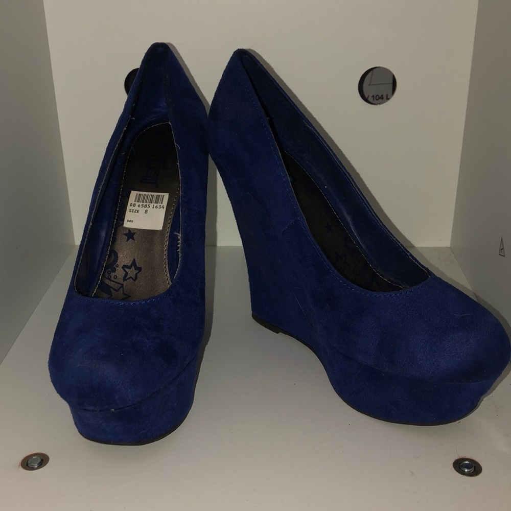 Suede blue wedge heels